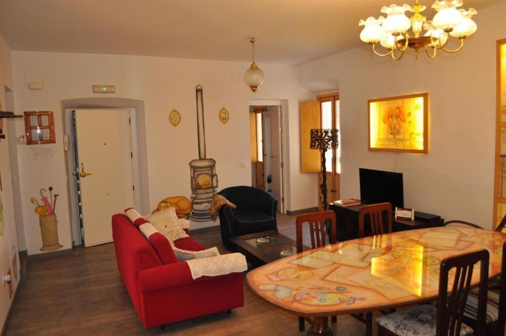 Appartamento Destino Deluxe Plaza De Santiago - 2 Hab Caces Esterno foto